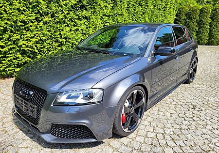 Audi RS3 2.5 TFSI S tronic quattro Sportback