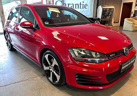VW Golf Volkswagen VII Lim. GTI-ACC-Navi-Kamera-Leder-Xenon