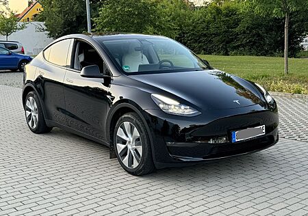 Tesla Model Y Long Range Dual Motor AWD