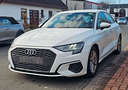 Audi A3 30 TDI S tronic advanced / 862/Digi Tacho