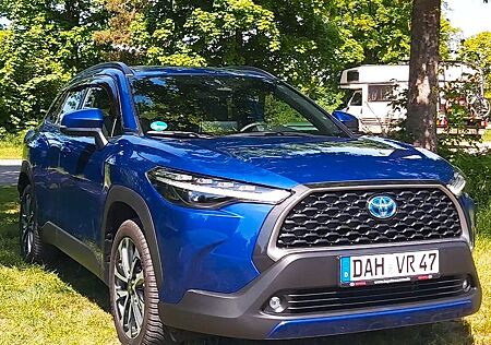 Toyota Corolla Cross 2.0-l-VVT-i Hybrid Team Deutsch...