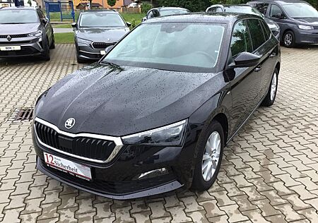 Skoda Scala 1.5 TSI Clever Navi Kamera Sitzheizung