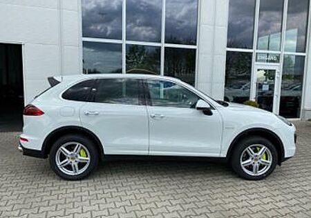 Porsche Cayenne S E-Hybrid S