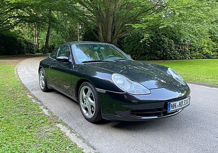 Porsche 996 Carrera Coupé Carrera