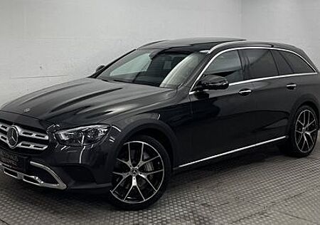 Mercedes-Benz E 450 T 4M All-Terrain AMG 20Z+PANO+AHK+HUD+360+