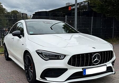 Mercedes-Benz CLA 35 AMG Mercedes-AMG CLA 35 4MATIC DCT Me...