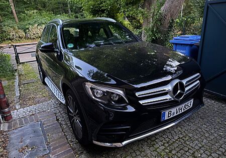 Mercedes-Benz GLC 250 4MATIC Autom. - AMG paket