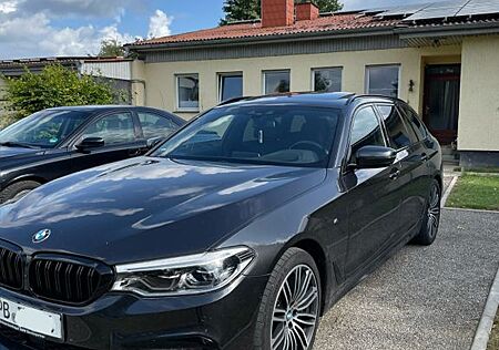 BMW 530d G31. M Sport , Standheizung