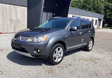 Mitsubishi Outlander 2,0 Di-d 4x4 van