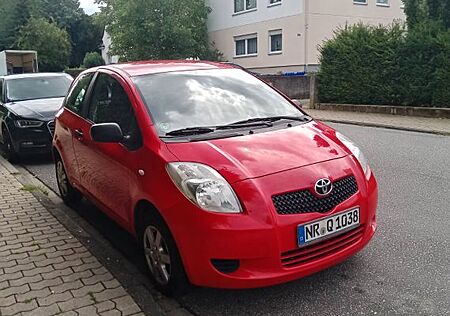 Toyota Yaris 1.0