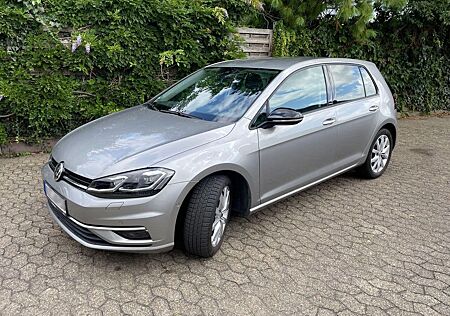 VW Golf Volkswagen 1.0 TSI OPF IQ.DRIVE IQ.DRIVE