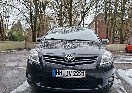Toyota Auris 1,6-l-Valvematic Executive Executive