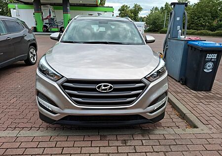 Hyundai Tucson sehr wenig Kilometer