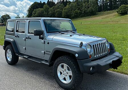Jeep Wrangler Unlimited Sport 2.8 CRD Sport
