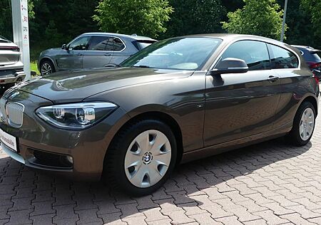 BMW 118d *Klimaauato*Sitzhzg*PDC*Navi*Xenon