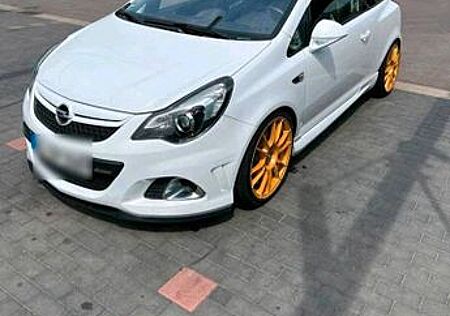 Opel Corsa 1.6 Turbo OPC Nürburgring Edition OPC ...