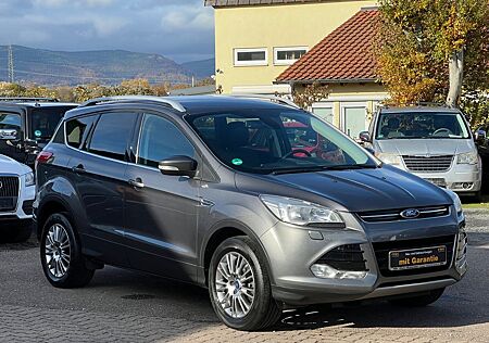 Ford Kuga Titanium 2,0 TDCI*4X4*LEDER*NAVI*KEY-GO*TOP