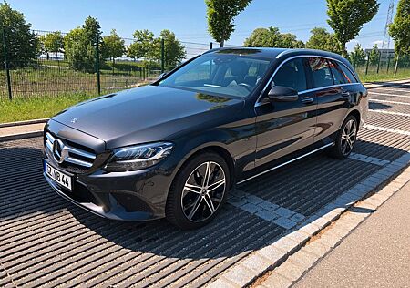 Mercedes-Benz C 300 de T Autom.*Hybrid*Navi*AHK* Unfallfrei