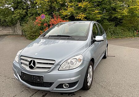 Mercedes-Benz B 180 BlueEFFICIENCY FaceLift