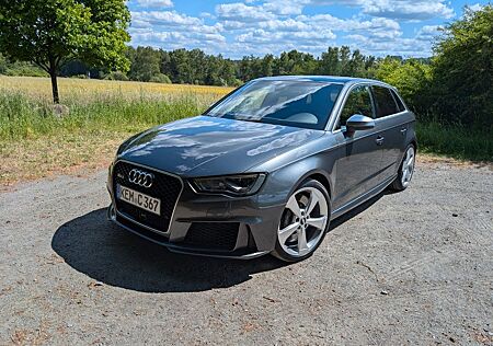 Audi RS3 2.5 TFSI S tronic quattro Sportback B&O Pano
