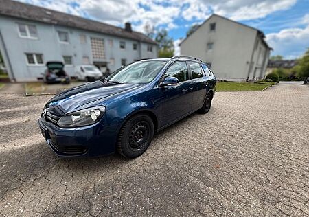 VW Golf Volkswagen 1.2 TSI 63 kW Comfortline Comfortline