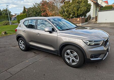 Volvo XC 40 XC40 T2 Momentum