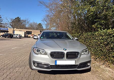BMW 535d xDrive A Luxury Line Vollausstattung