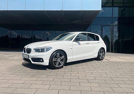 BMW 118i Sport Line Sport Line