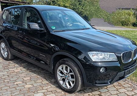 BMW X3 xDrive20d - Teilleder - AHK