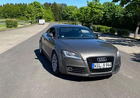 Audi TT Coupe 1.8 TFSI -