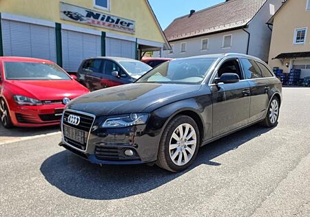 Audi A4 Av. 3.0TDI qu. S-tr. NAVI+XENON+AHK+STHZ+PANO