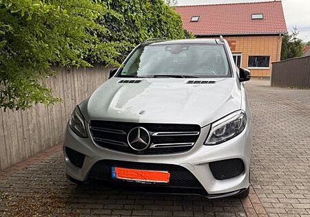 Mercedes-Benz GLE 350 d 4MATIC AMG 360 Pano Standheizung