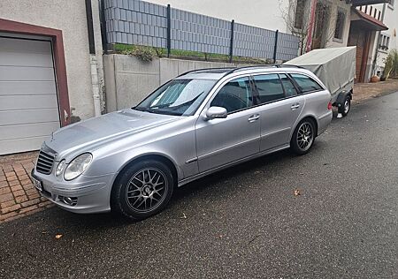 Mercedes-Benz E 280 CDI T AVANTGARDE