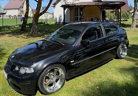 BMW 320Ci -