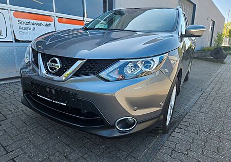 Nissan Qashqai Tekna Kamera, Pano,Ahk,Sitzheizug,Leder