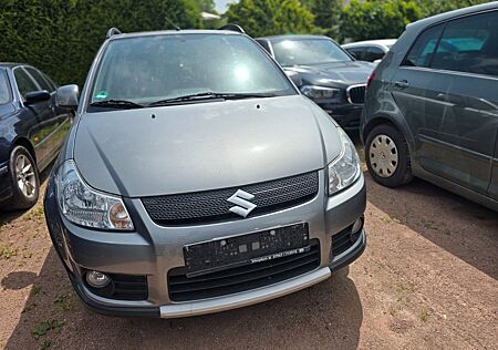 Suzuki SX4 Club