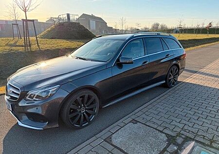 Mercedes-Benz E 300 T AMG AVANTGARDE Garantie AHK