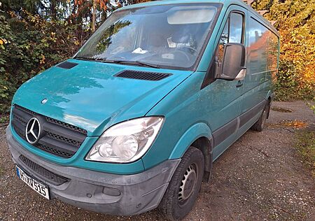 Mercedes-Benz Sprinter 210 AHK, erst 145000 km Tüv neu