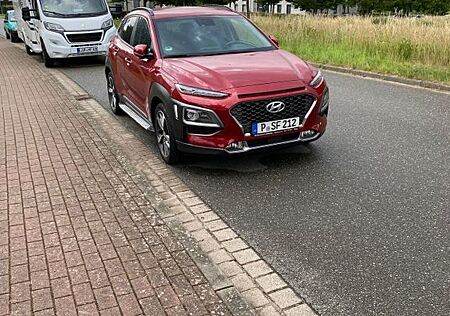 Hyundai Kona 1.6 T-GDI Premium DCT 4WD Premium