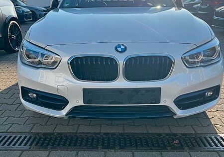 BMW 120i Sport Line Sport Line