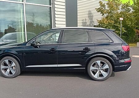 Audi Q7 3.0 TDI quattro tiptronic -