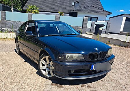 BMW 320Ci -