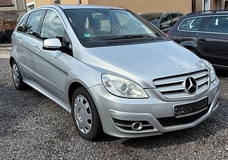 Mercedes-Benz B 200 B -Klasse Automaik Navi