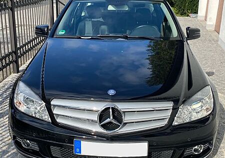 Mercedes-Benz C 220 CDI T BlueEFFICIENCY AVANTGARDE