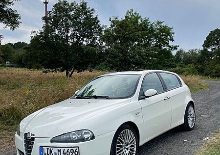 Alfa Romeo 147 Alfa 1.6 16V TS ECO Sportiva Sportiva