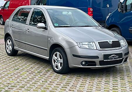 Skoda Fabia 1.4 16V 74 kW selten! KLIMA/2.H/Temp./TOP