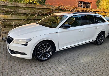 Skoda Superb 2.0 TDI SCR 140kW DSG SportLine Combi...