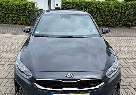 Kia Cee'd / Ceed 1.6 T-GDI DCT GT Garantie 2 Jahre