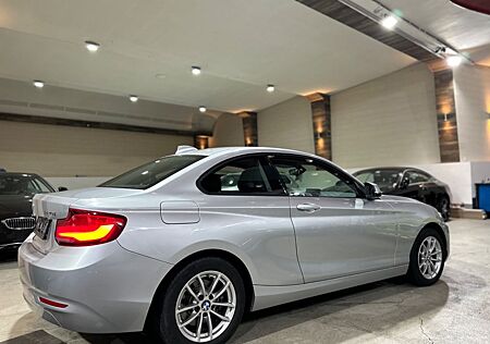 BMW 220i Coupe M-Sportsitze*Leder*Navi*LED*Alufelgen