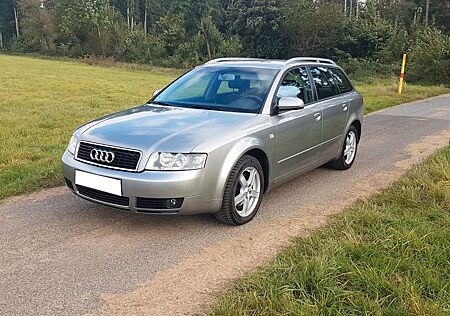 Audi A4 2.0 multitronic Avant - TÜV NEU